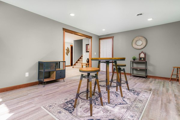 Comment reconnaître le store banne qui résiste à l'intempérie ?